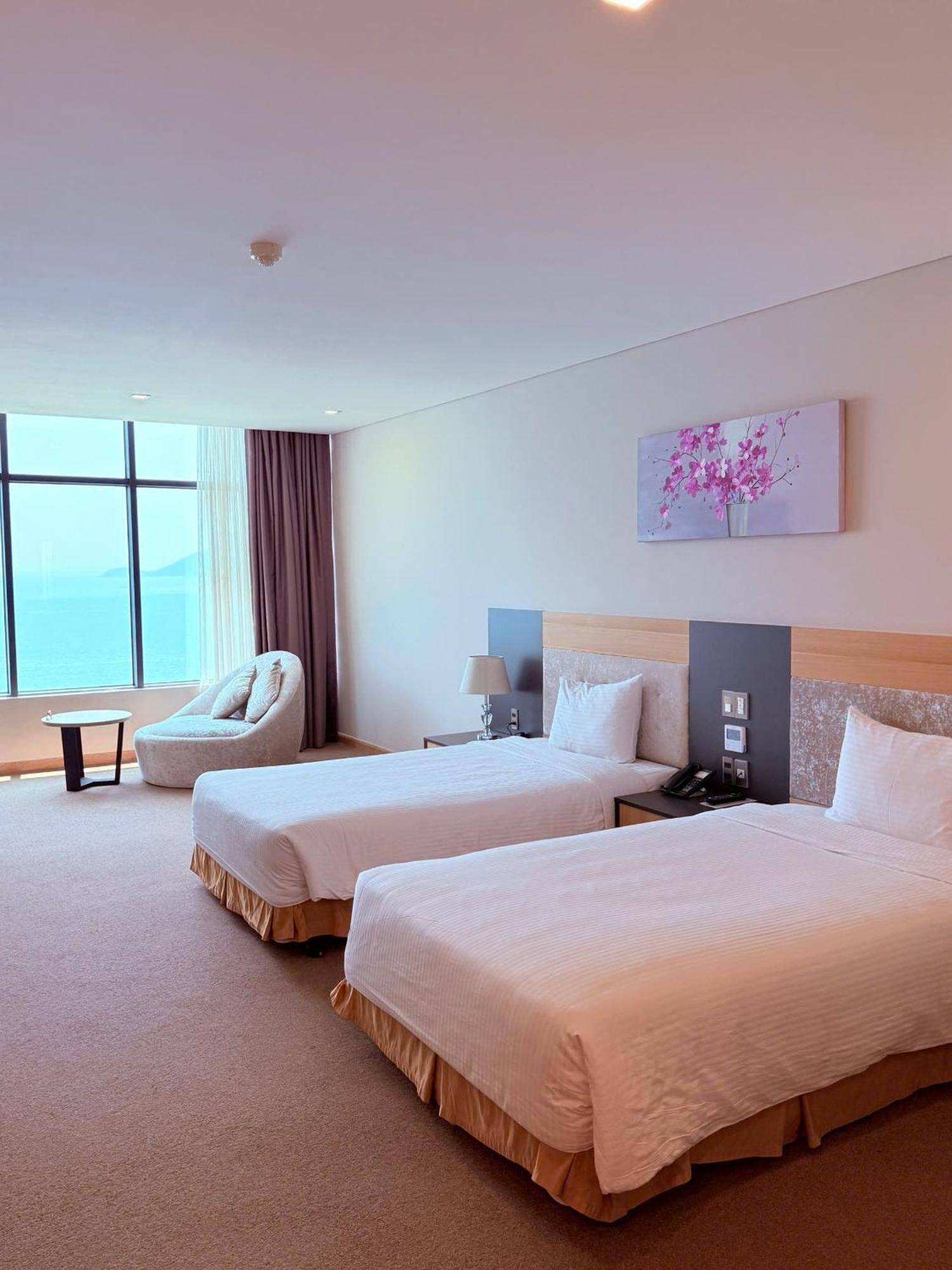 Muong Thanh Luxury Nha Trang Hotel Exterior foto