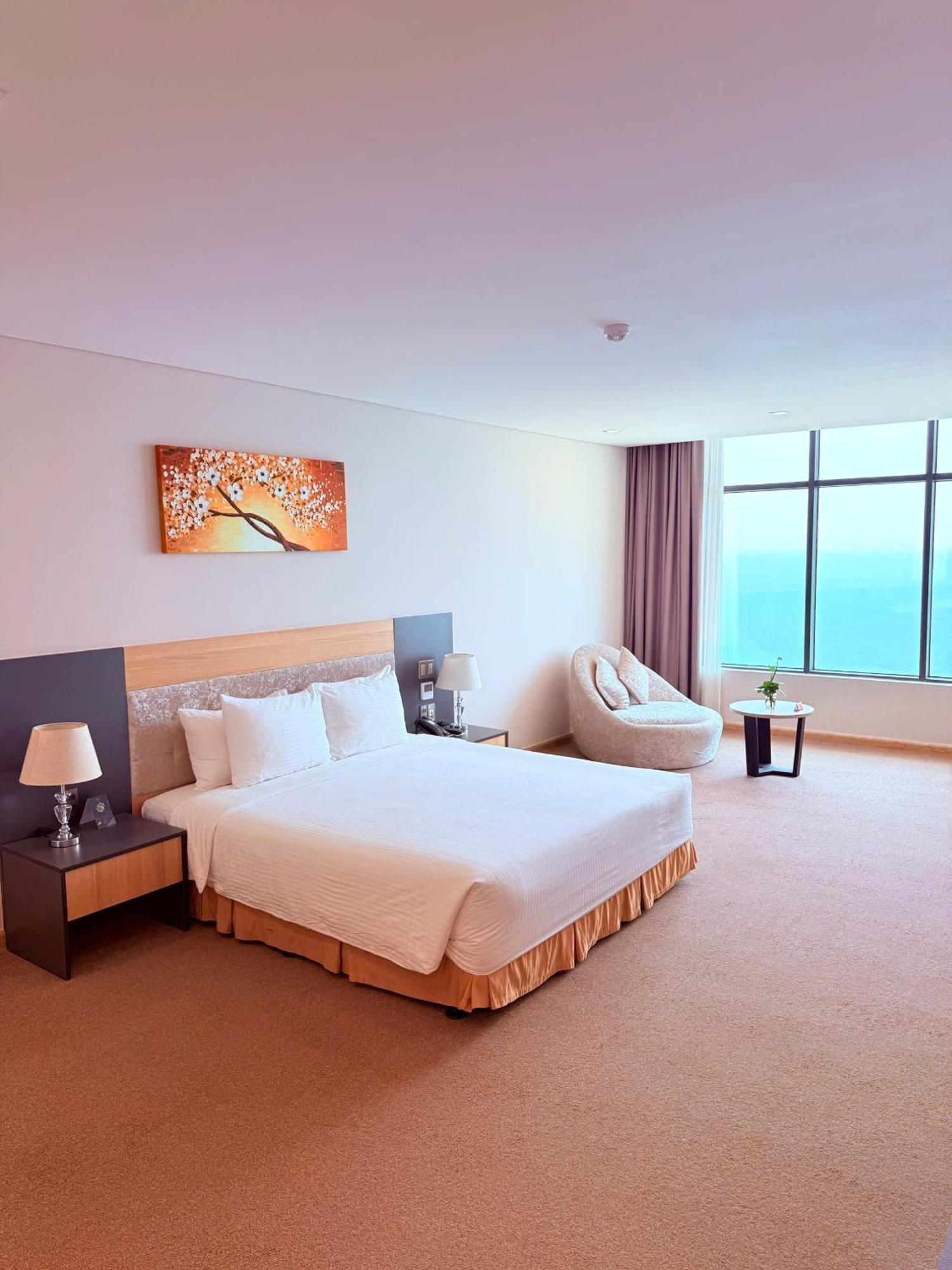 Muong Thanh Luxury Nha Trang Hotel Exterior foto